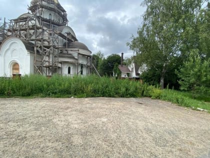 В деревне Кармолино появилась новая остановка общественного транспорта