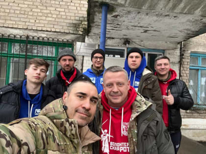 Молодогвардеец Илья Елизаров рассказал о своей поездке в Луганск