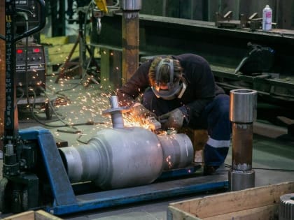 Представителям малого и среднего бизнеса станет выгоднее брать на работу участников СВО