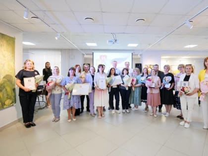 В Люберцах поздравили соцработников из Люберец с профессиональным праздником