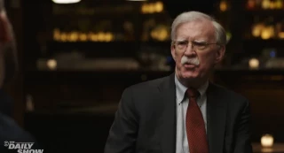 Alt-John Bolton (exasesor de Seguridad Nacional de Donald Trump 2018-2019) confirma que un "puto imbécil" como Trump aún puede ser el "idiota útil" de Putin [ENG]