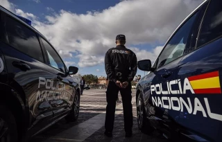 Alt-Detenidos dos presuntos neonazis por insultar a dos jóvenes latinos y agredir a uno de ellos en Carabanchel