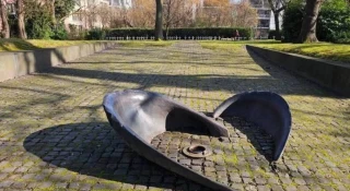 Alt-Los cementerios de los niños que mataron los nazis