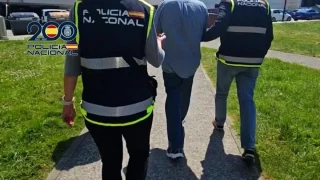 Alt-Un gijonés violó a su nieta durante años y lo grabó en vídeos "de alto impacto y terriblemente denigrante"