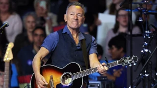 Alt-Bruce Springsteen llama a Donald Trump ‘incompetente y traidor’ [ENG]