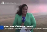 Alt-VÍDEO | Reporteras de Telecinco y Antena 3 huyen de los incendios mientras realizaban directos
