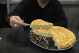Alt-Tres de cada cuatro españoles prefiere la tortilla de patatas con cebolla