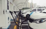 Alt-Es un momento histórico: el coche eléctrico tumba el consumo de gasolina en las vacaciones chinas