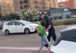 Alt-La maestra agredida por un policía: «Vamos a presentar denuncia»