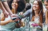 Alt-Los españoles gastarán de media 1.450 euros estas vacaciones, lo que les impedirá definitivamente adquirir una vivienda por 400.000