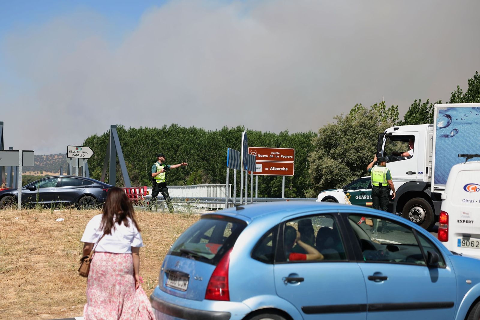 Alt-Los incendios de Madrid se unen en un único gran fuego que avanza sin control