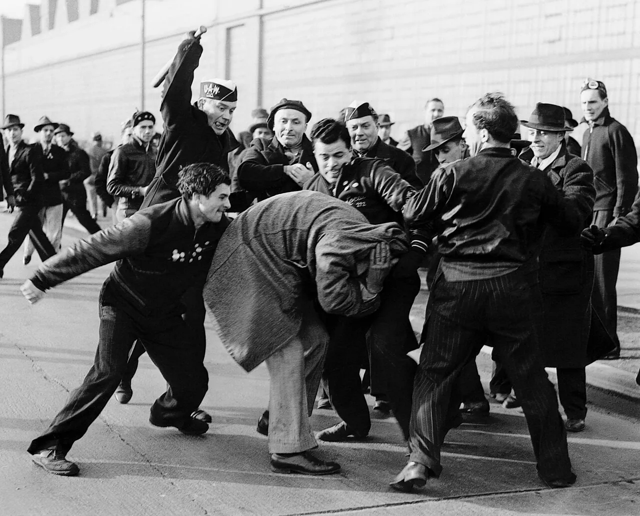 Alt-Esquiroles durante el franquismo: la construcción de una categoría obrera