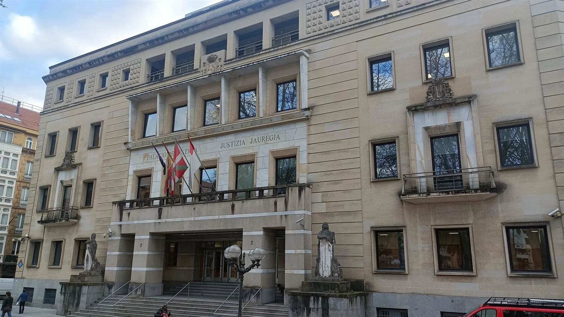 TSJPV: improcedente el despido por consumir cafés destinados a tirar