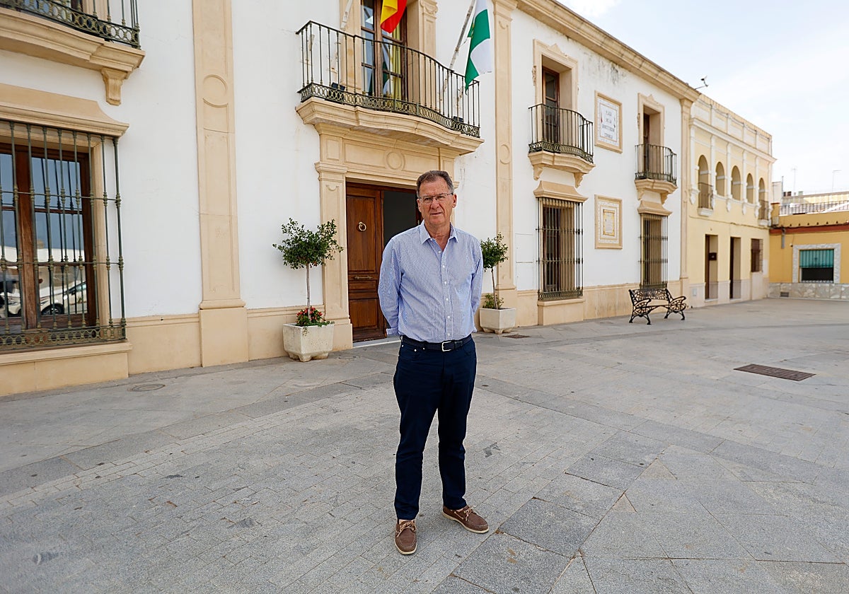 El fondo buitre pide disolver el Ayuntamiento de Burguillos