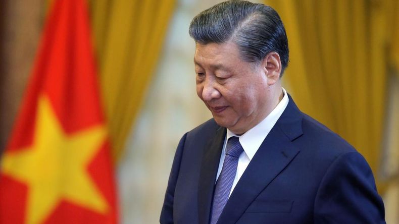 China evalúa cancelar el swap con Argentina por tensiones con Milei