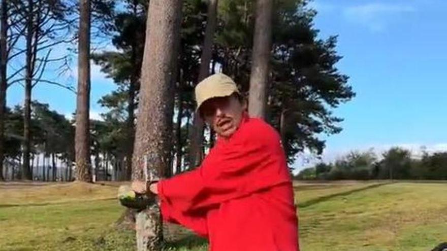 Exigen el cese del jefe de gabinete del PP de Pontevedra por un vídeo sobre niños huérfanos