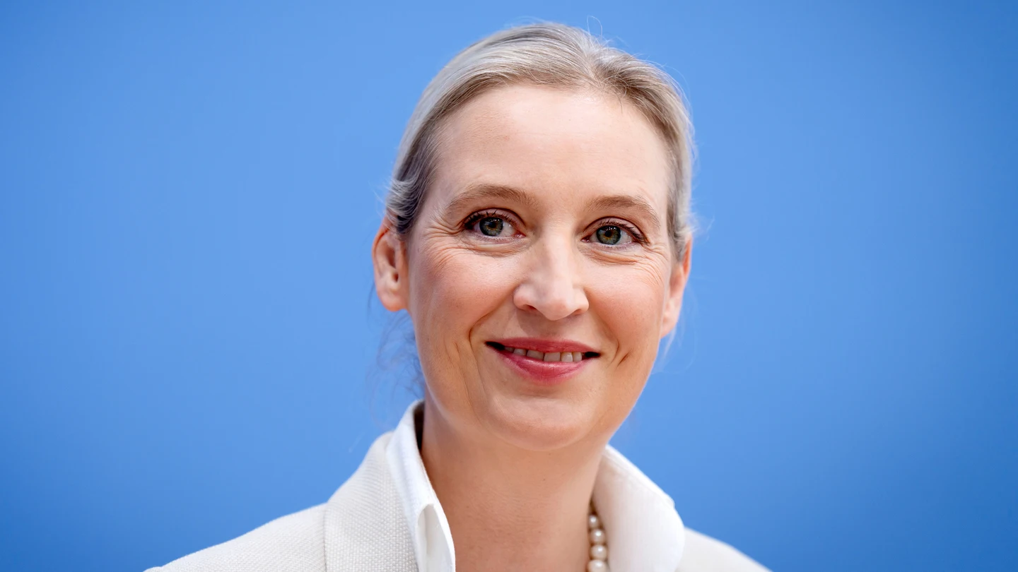 Weidel insiste: Hitler era un "ultraizquierdista"