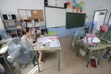 Vox y PP rechazan climatizar los colegios de Palma por el calor
