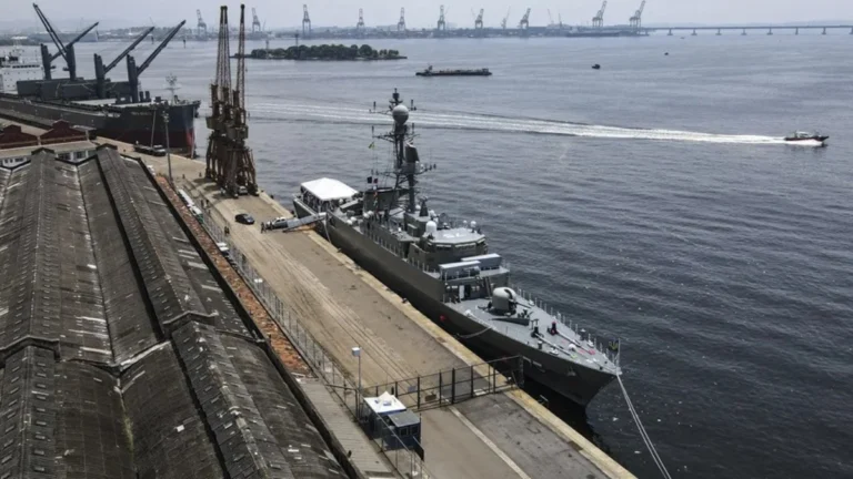 Informe: EE.UU. atacó fragata iraní sabiendo que estaba desarmada