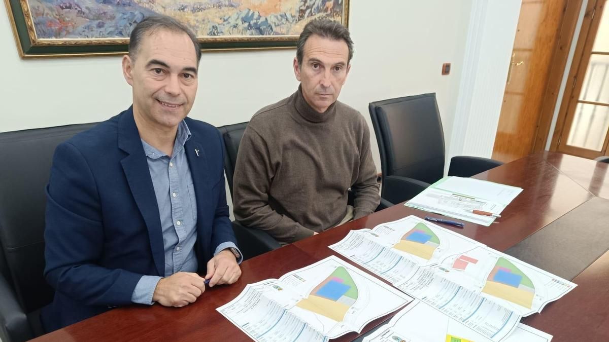 Concejal del PP insulta a Maricarmen en un pleno: "puta sinvergüenza"