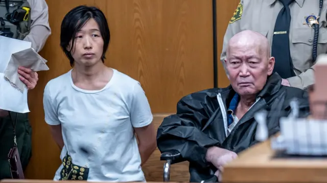 Acusan a pareja en California de abusar de 14 niños por gestación subrogada