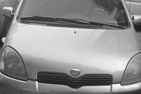 2001 Toyota Vitz