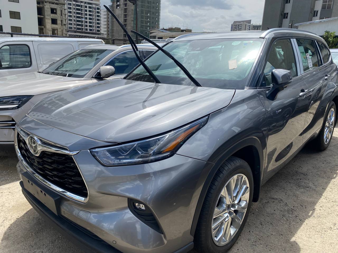 2025 Toyota Highlander for sale in Addis Ababa, 18,500,000 Birr, photo 5