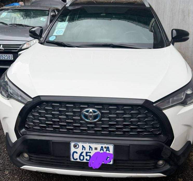 2024 Toyota Corolla Cross for sale in Addis Ababa, 9,000,000 Birr, photo 3