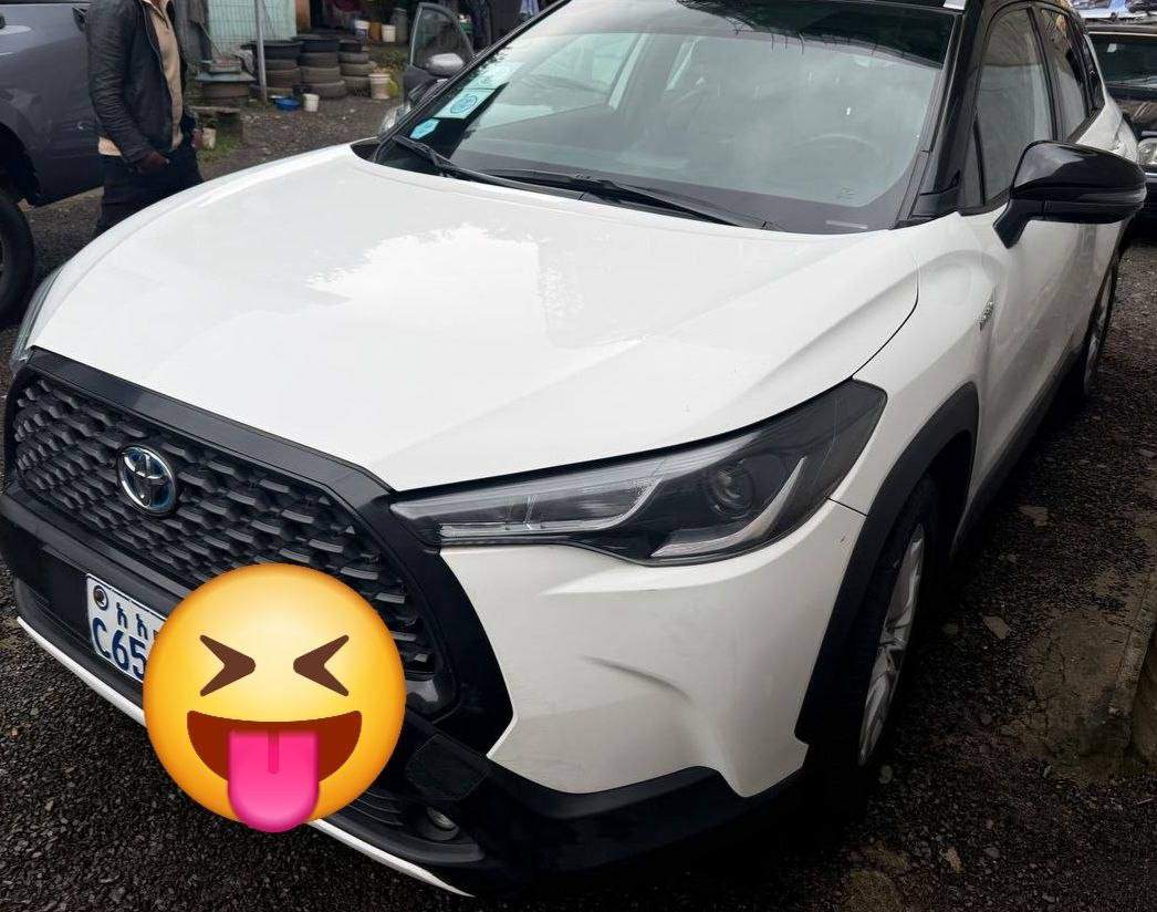 2024 Toyota Corolla Cross for sale in Addis Ababa, 9,000,000 Birr, photo 4