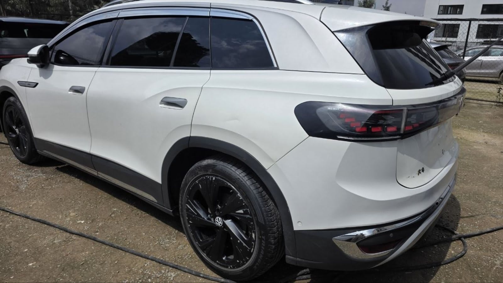 2022 Volkswagen ID.6 for sale in Addis Ababa, 6,200,000 Birr, photo 3