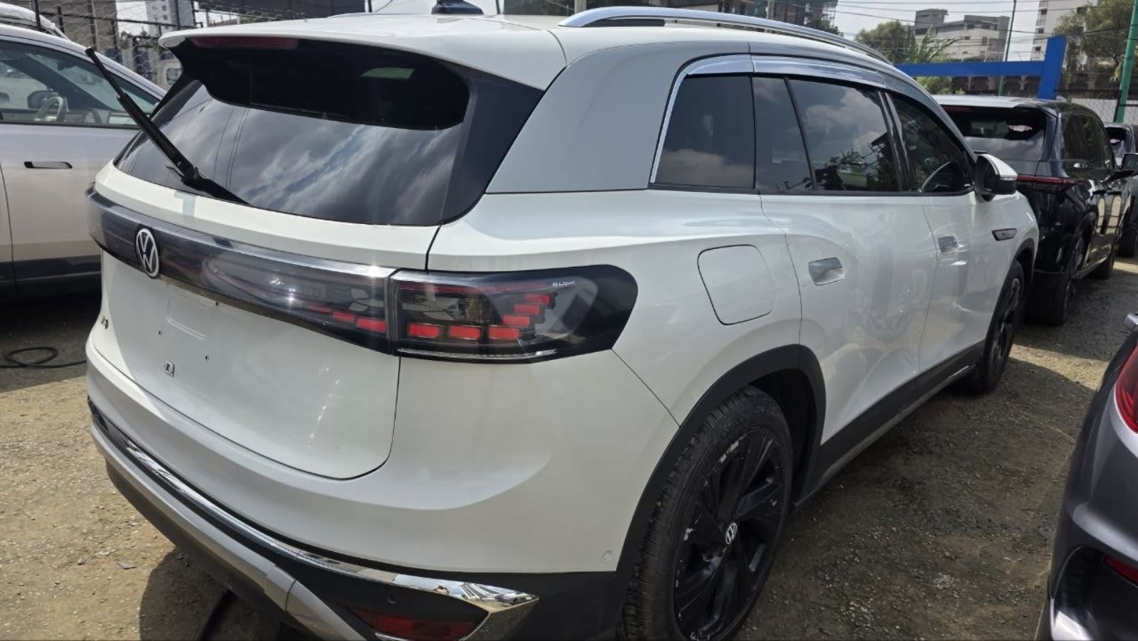 2022 Volkswagen ID.6 for sale in Addis Ababa, 6,200,000 Birr, photo 4