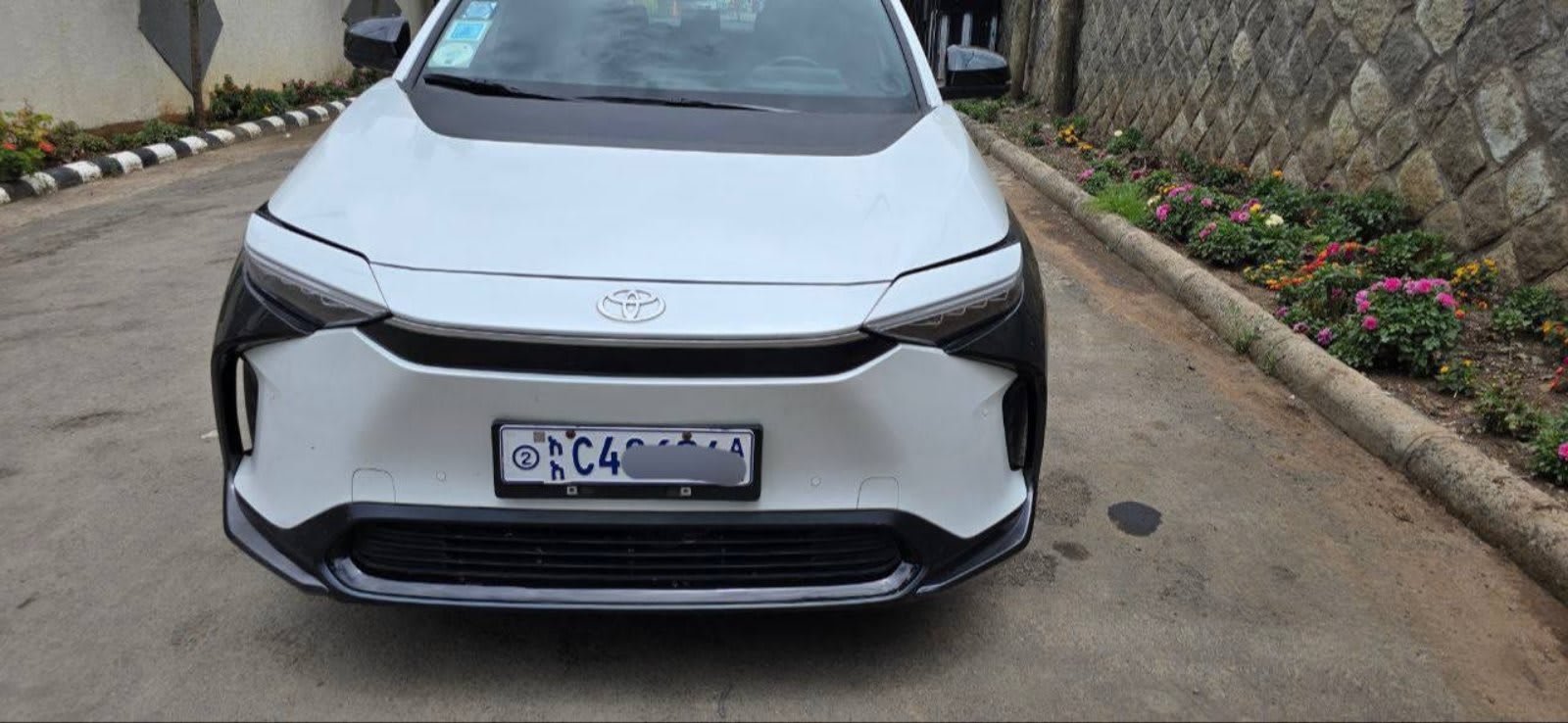 2023 Toyota Bz4x for sale in Addis Ababa, 6,000,000 Birr, photo 2