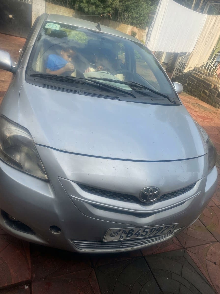 2010 Toyota Yaris Belta for sale in Addis Ababa, 2,400,000 Birr, photo 4