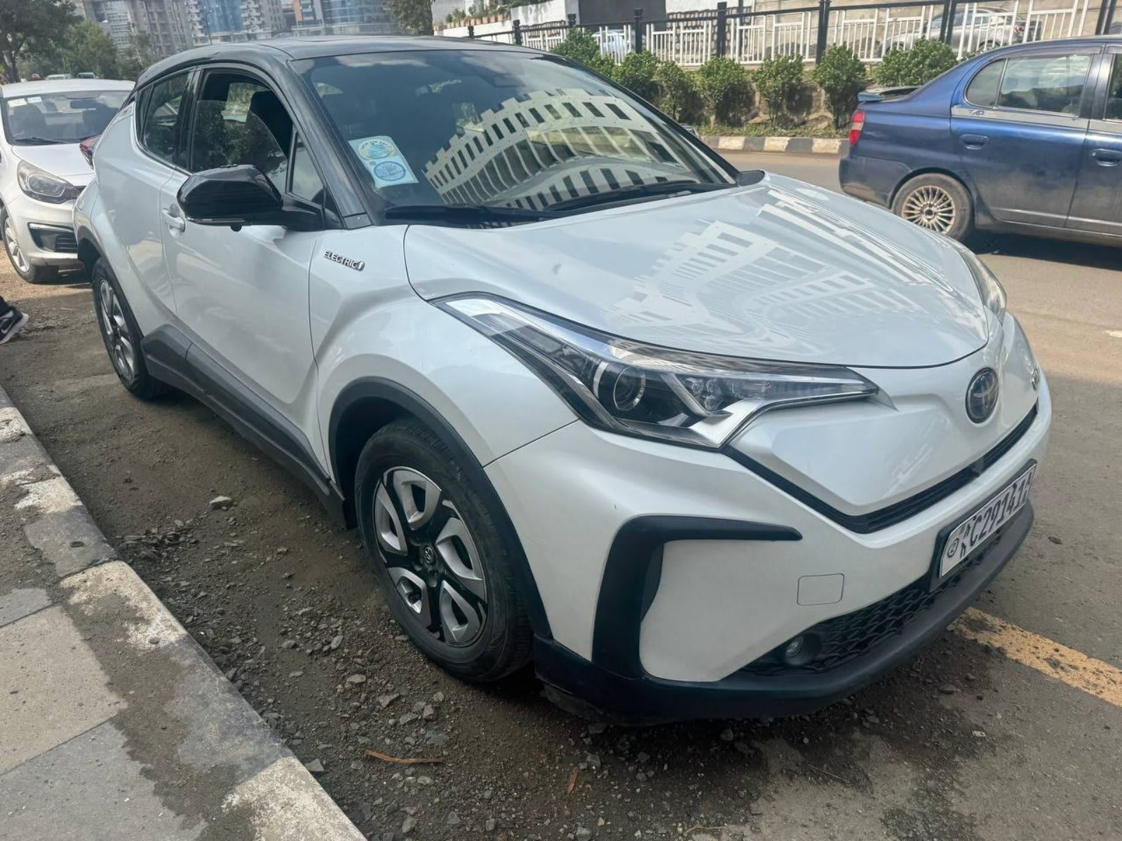 2022 Toyota C-HR for sale in Addis Ababa, 4,300,000 Birr, photo 4