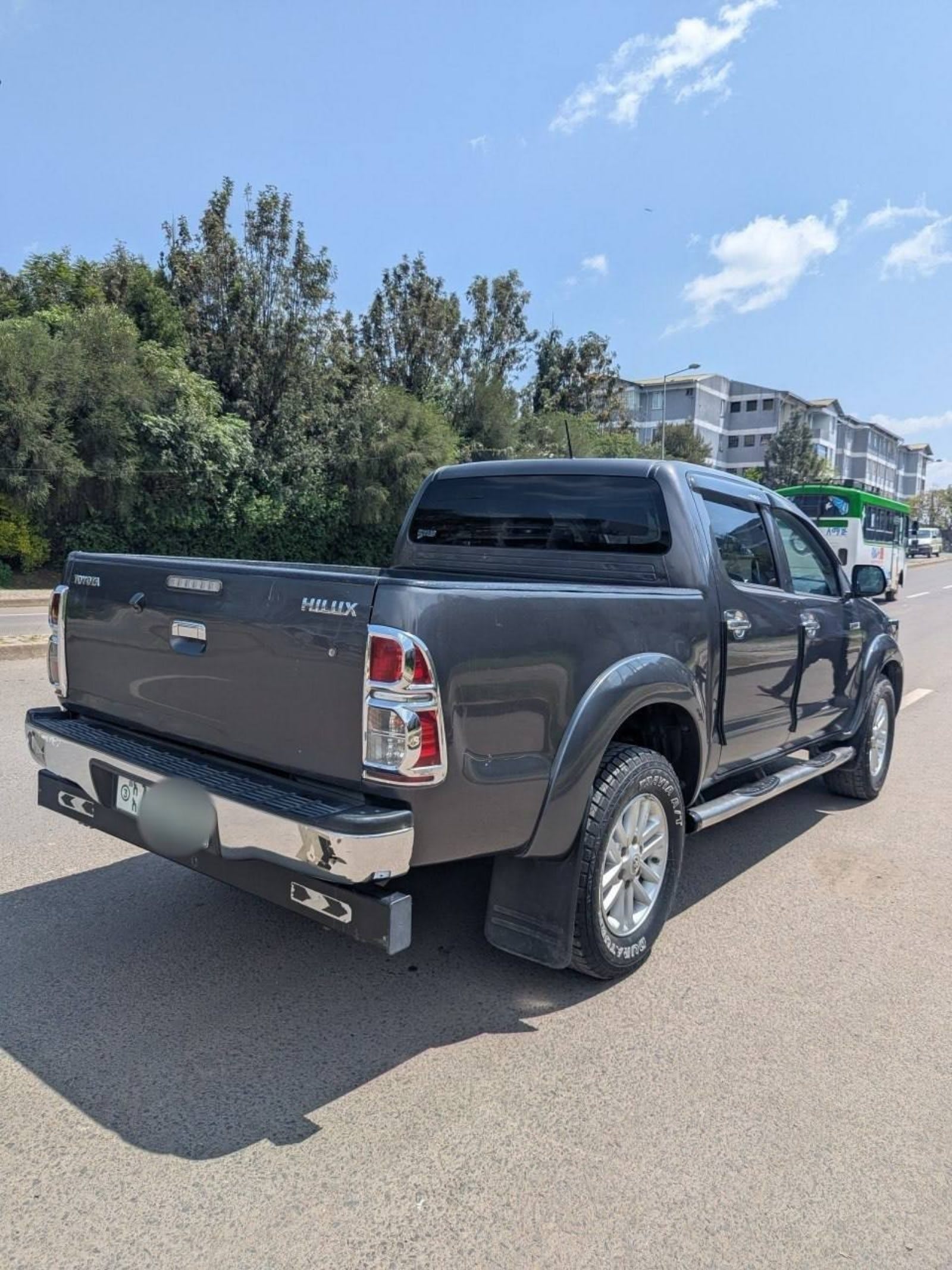 2015 Toyota Hilux for sale in Addis Ababa, 9,000,000 Birr, photo 3