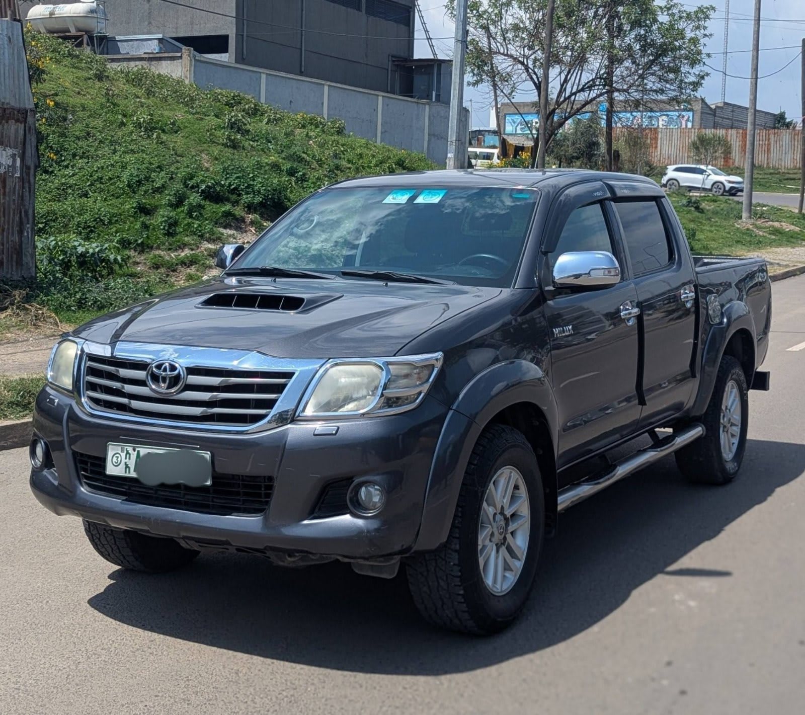 2015 Toyota Hilux for sale in Addis Ababa, 9,000,000 Birr, photo 4