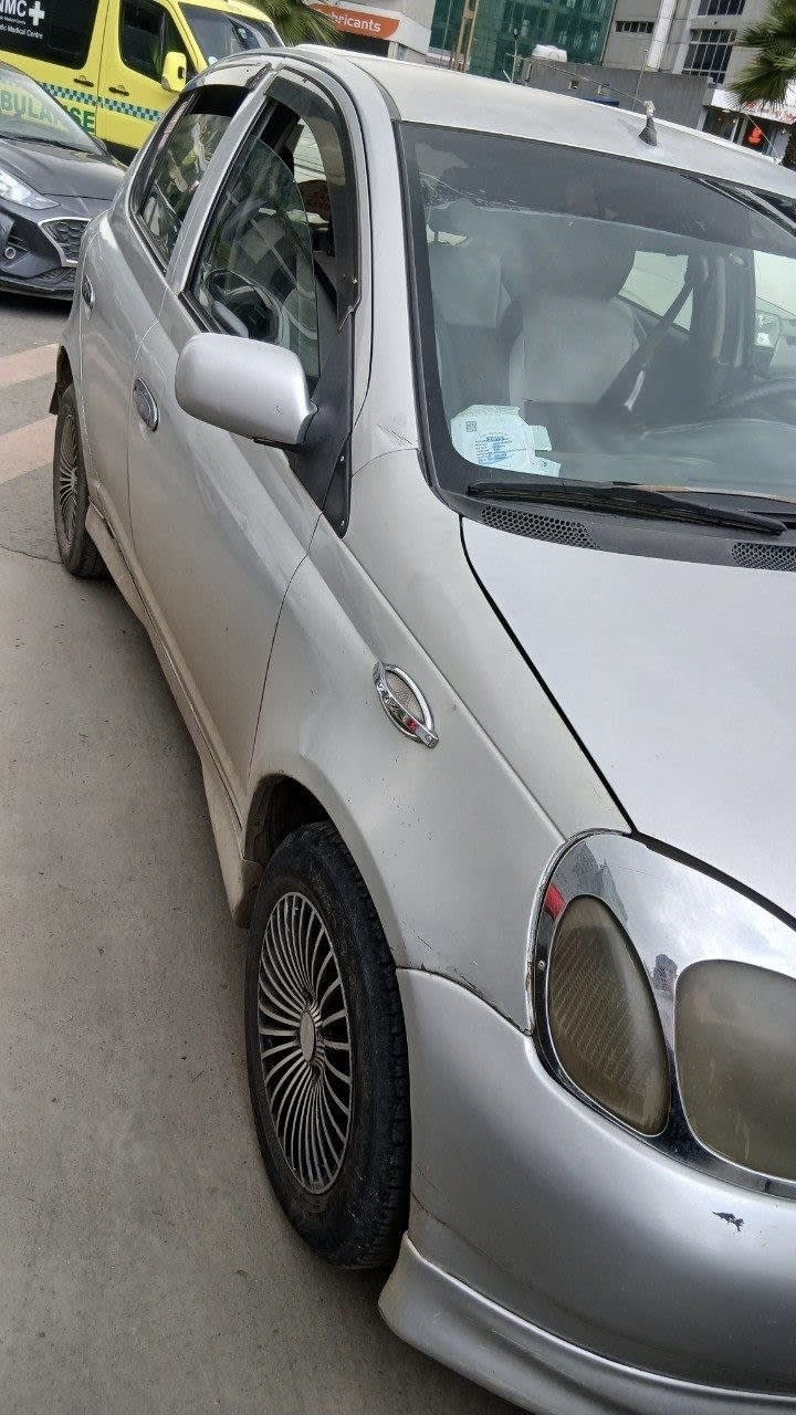 2001 Toyota Vitz for sale in Addis Ababa, 2,200,000 Birr, photo 3