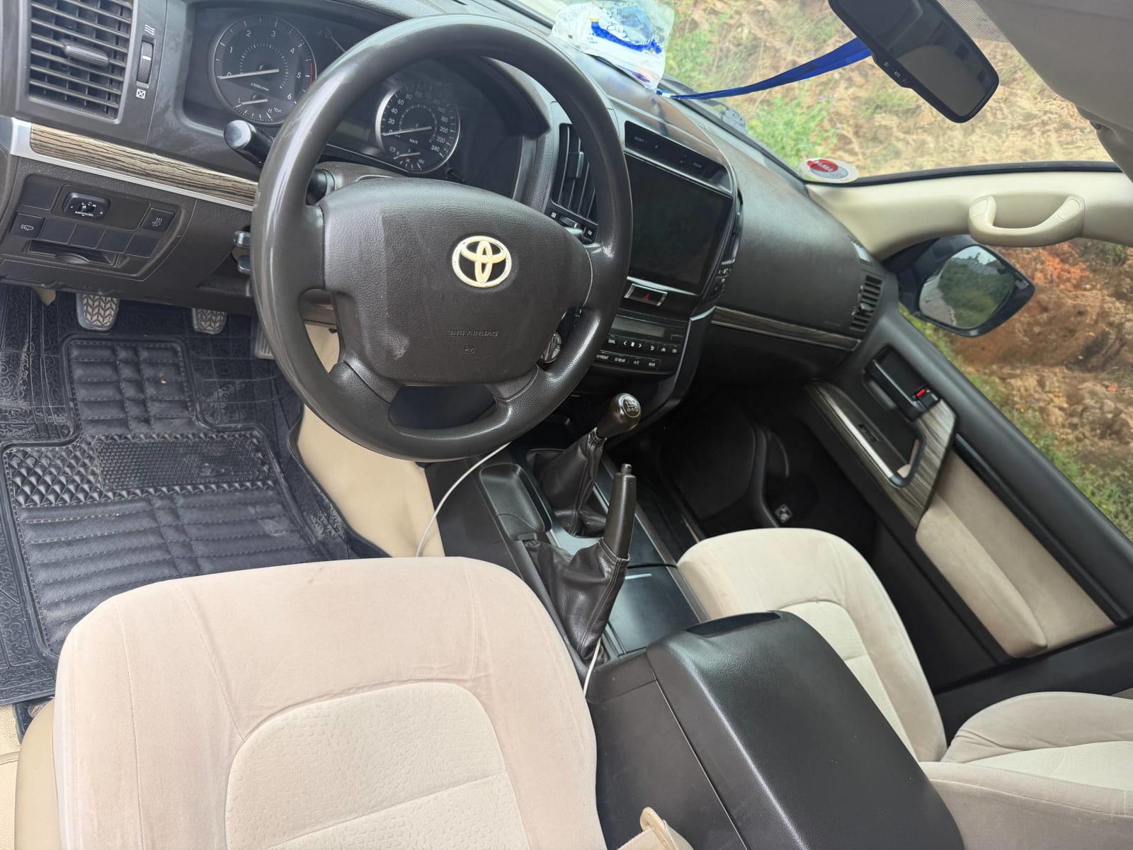 2009 Toyota LAND CRUISER. GXR for sale in Addis Ababa, 11,000,000 Birr, photo 8