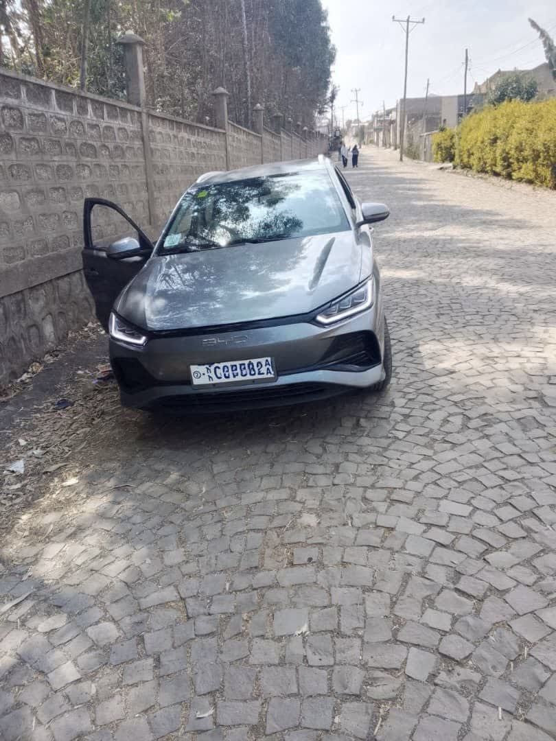 2025 BYD E2 for sale in Addis Ababa, 4,500,000 Birr, photo 5