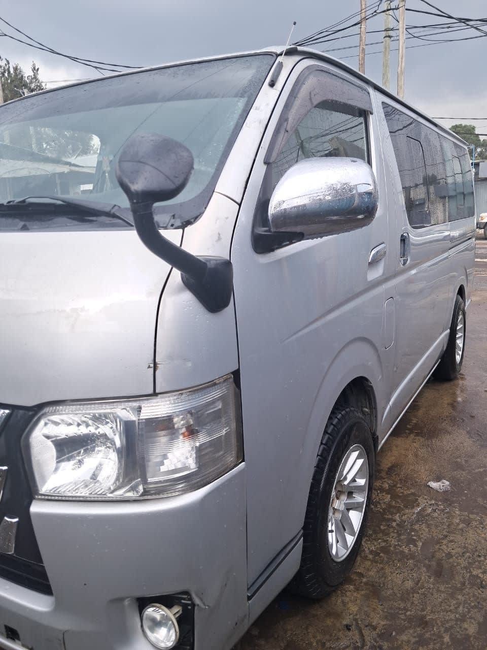 2017 Toyota Hiace for sale in Addis Ababa, 6,600,000 Birr, photo 4