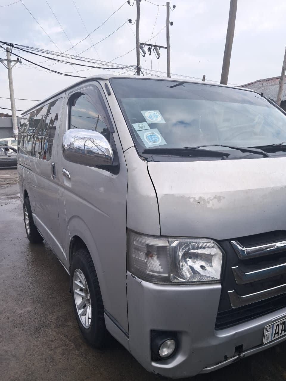 2017 Toyota Hiace for sale in Addis Ababa, 6,600,000 Birr, photo 1