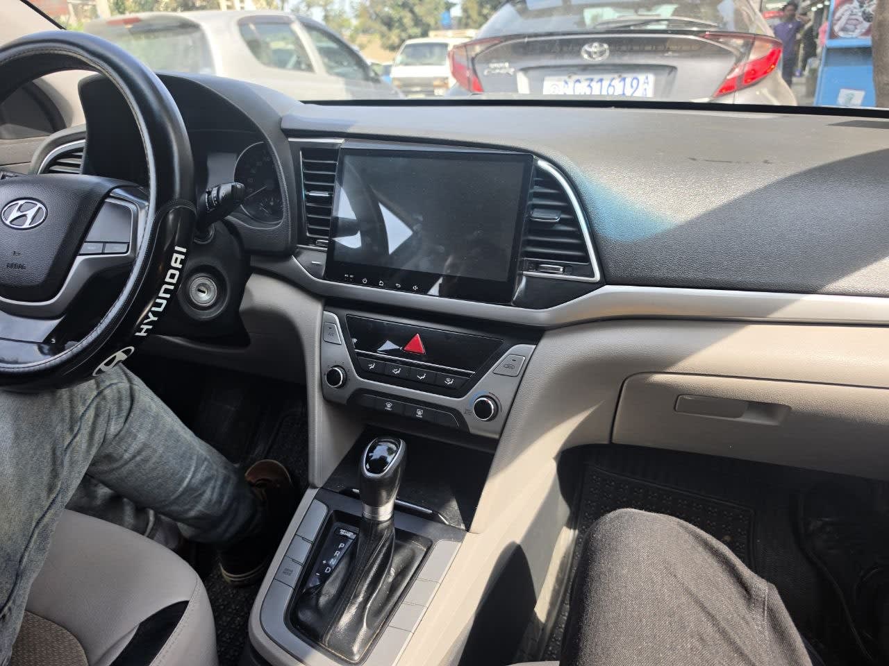 2018 Hyundai ELANTRA for sale in Addis Ababa, 4,100,000 Birr, photo 3