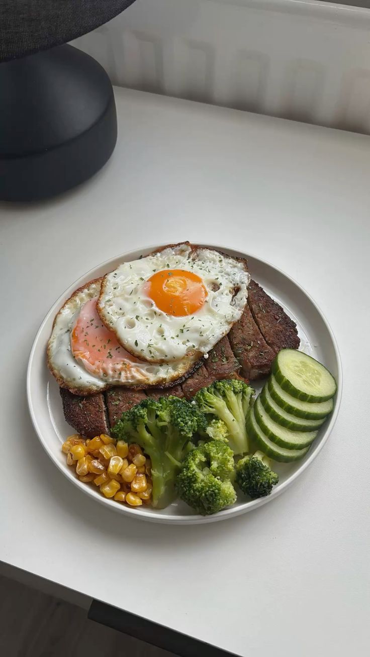 A Realistic Way to Eat Well on a Genuinely Busy Schedule