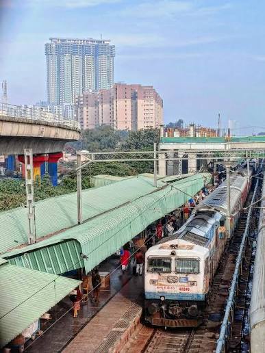 Grocery Delivery in Yeshwanthpur: What Being Next to the City's Biggest Market Actually Changes
