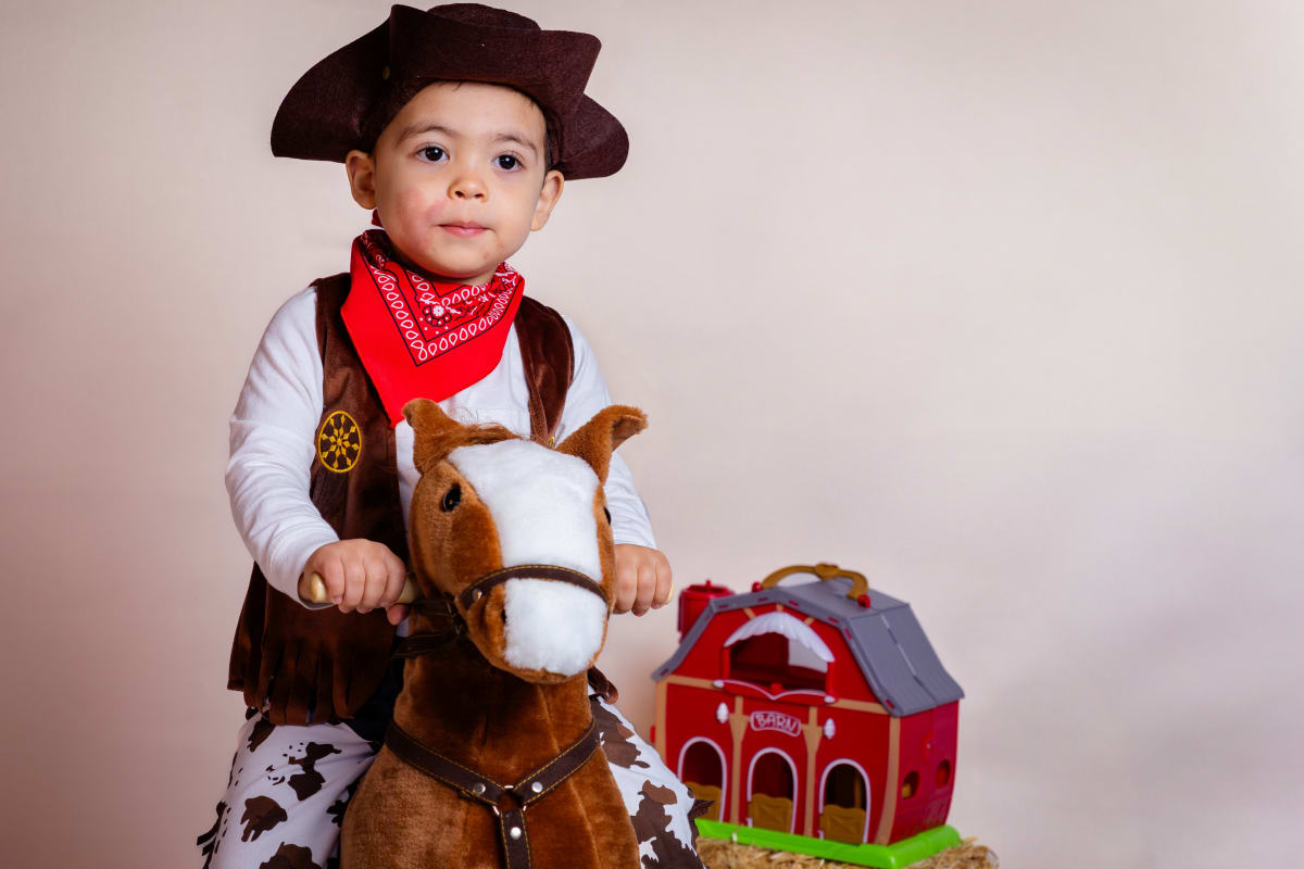 Kid on horse