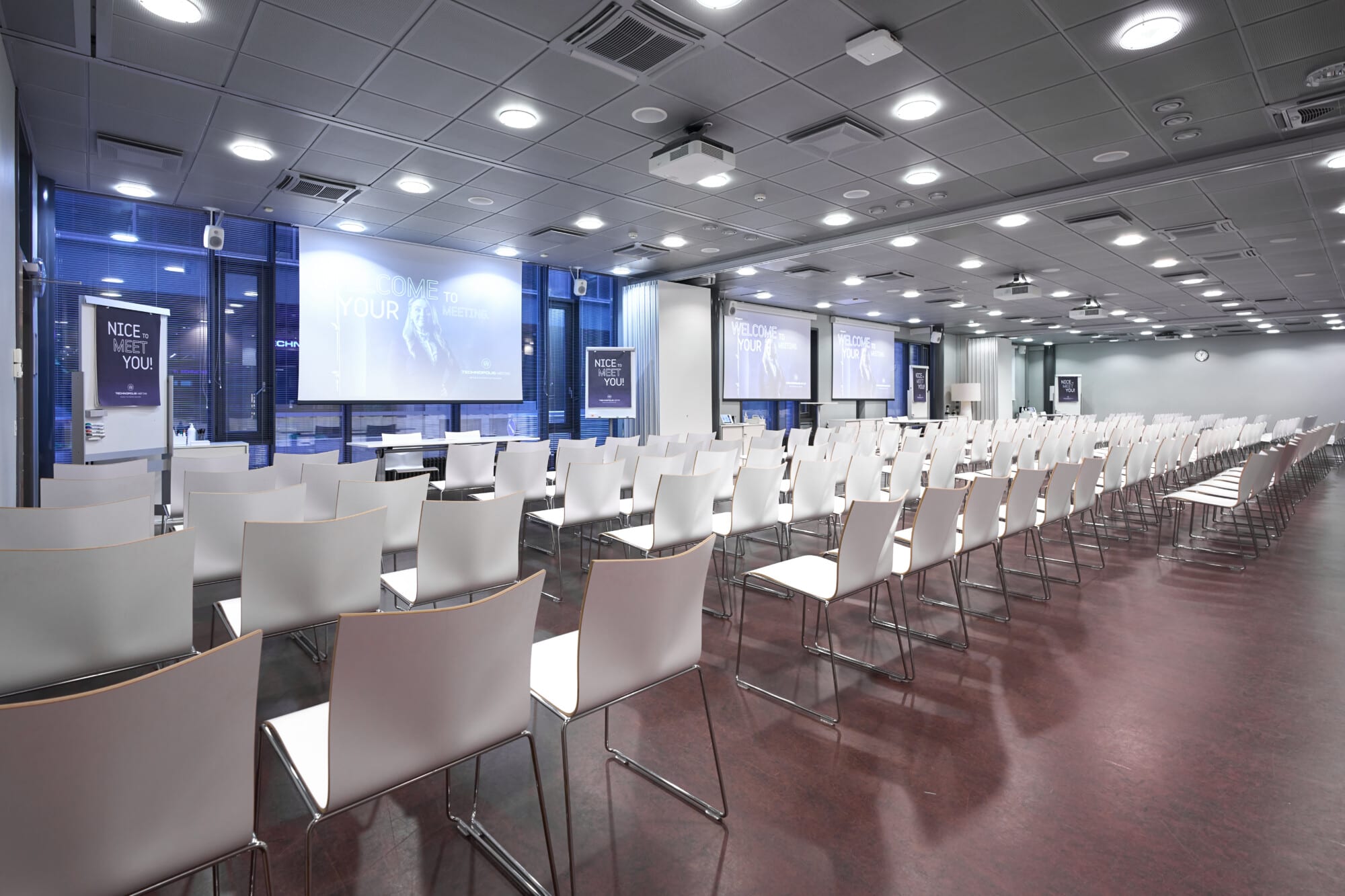 Seminar room in the heart of Salmisaari has great traffic connections to the city center of Helsinki. The tables can be arranged to classroom, diplomat or U-table mode or it is possible to set chair rows without tables.