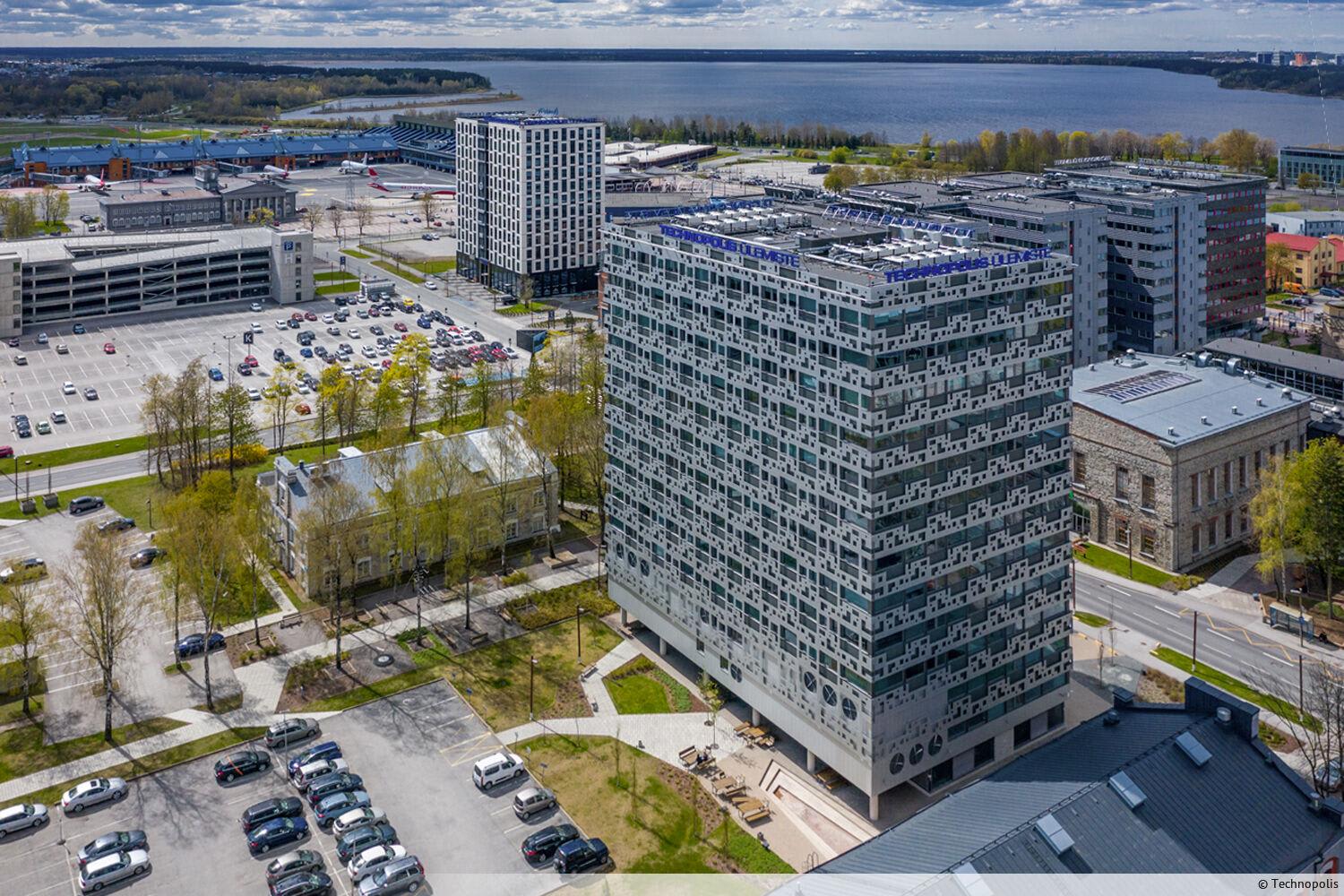 Office space for rent on the 7th floor of the Lõõtsa 5 office building. The office space offers views of Ülemiste City.