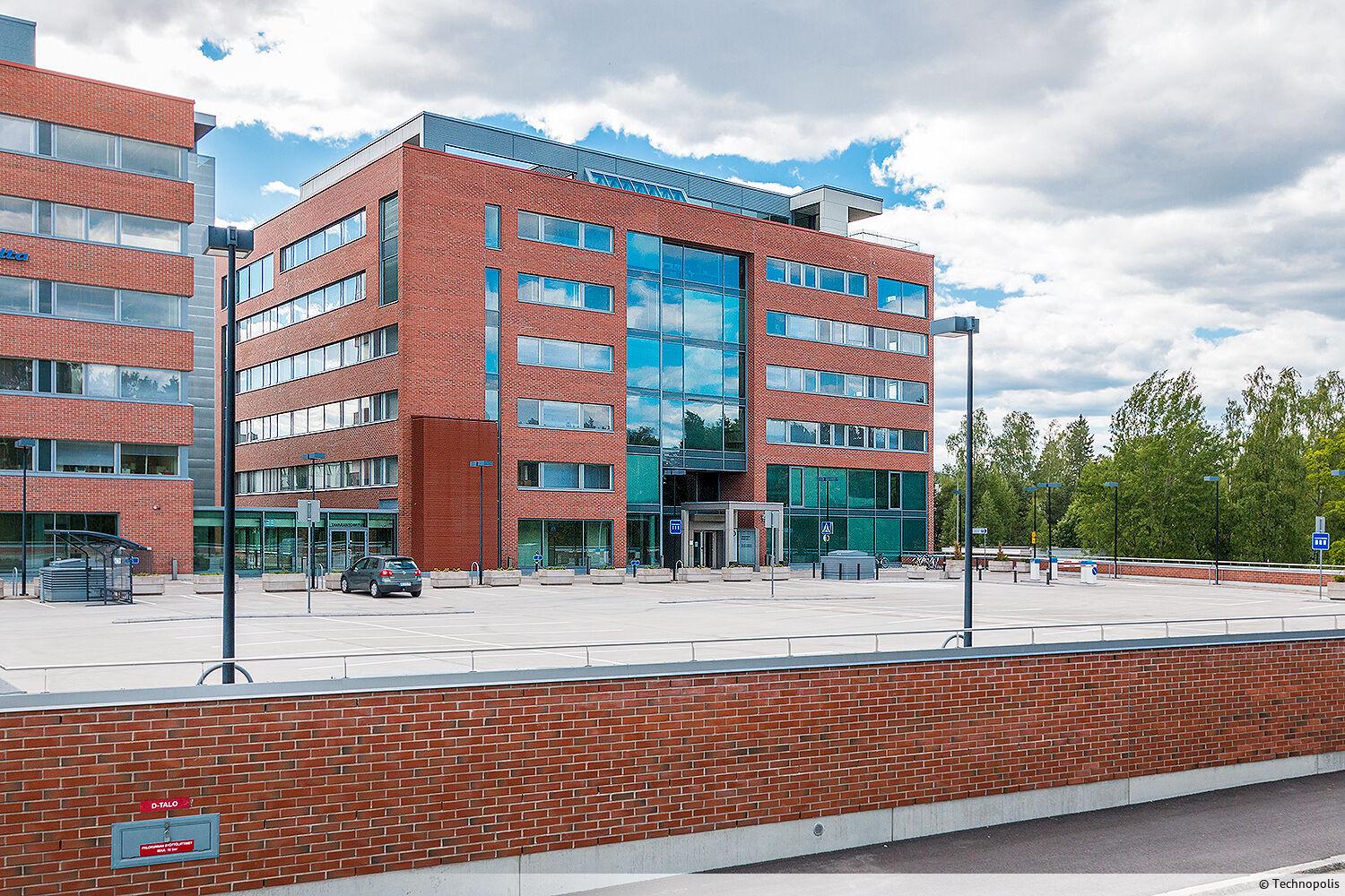 A ready-to-move-in office space with several rooms and meeting rooms, as well as own kitchen and toilet facilities. The Technopolis Innopoli campus is located within easy reach of the Länsimetro, Light Rail Line and Ring Road I.