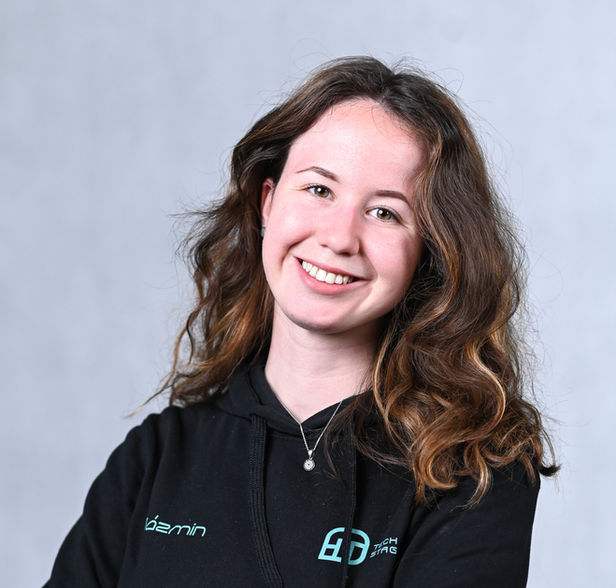 Jázmin Anna<br>Komjáti
