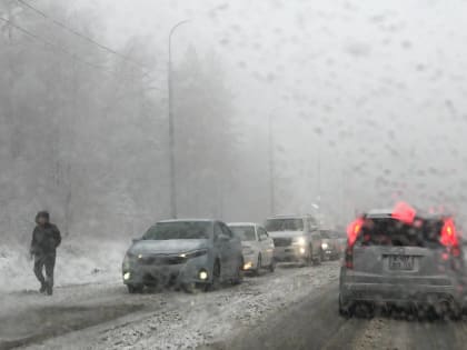 Движение на участках федеральных трасс в Забайкалье затруднено из-за снегопада